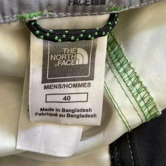 The North Face  swing Plaids Shorts Men's Size 40 - Picture 5 of 5